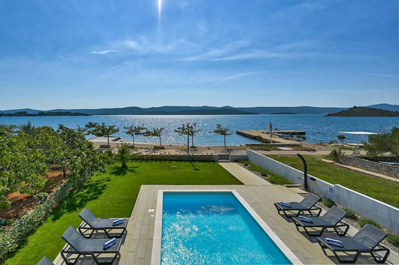 Villa Roberta Turanj 0*,