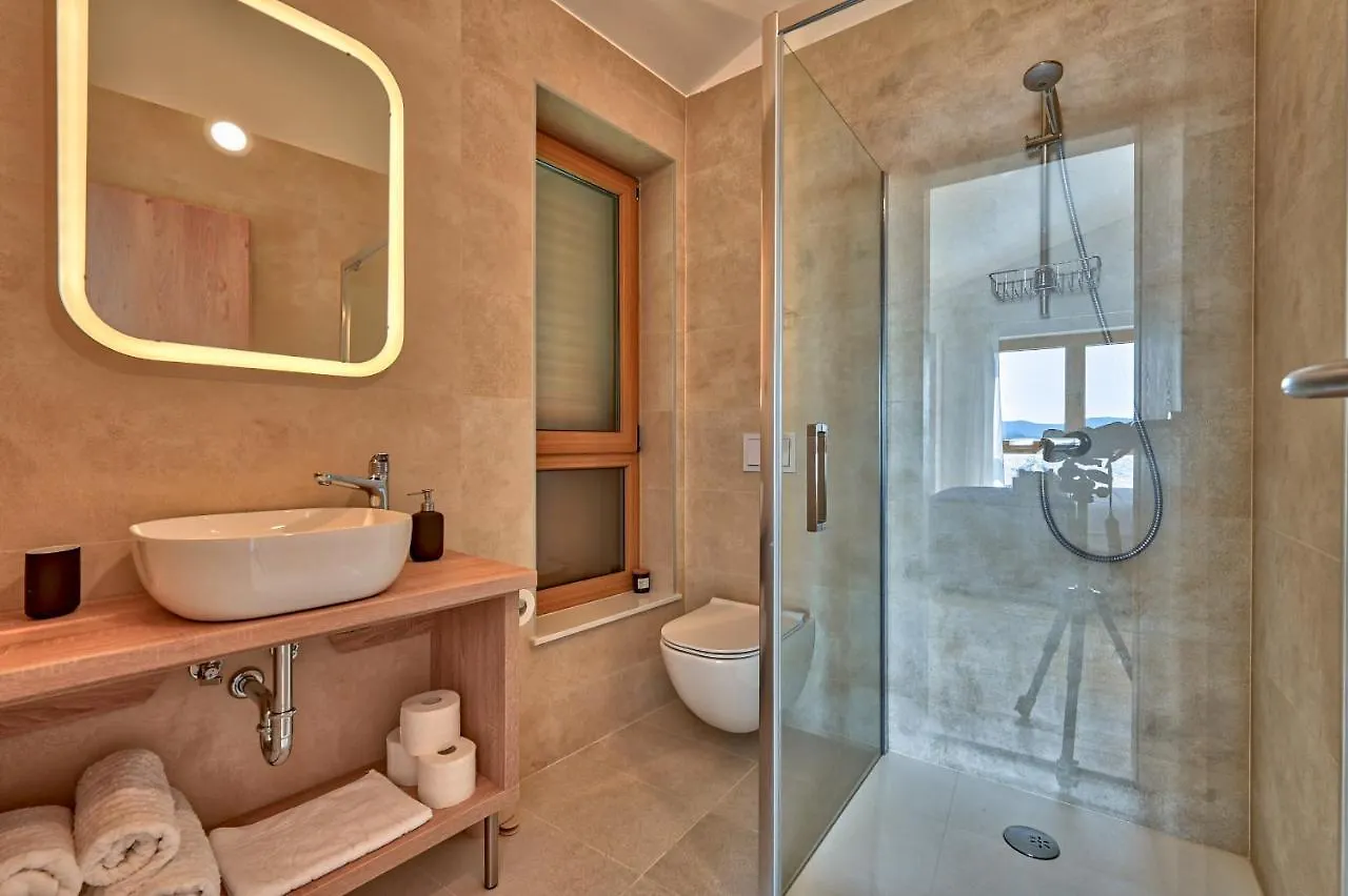 Villa Roberta Turanj 0*,
